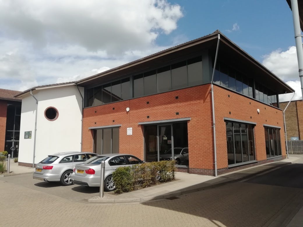 Ground Floor, Unit 2 E-Centre, Bracknell, Industrial To Let - IMG_20210511_133214_resized_20210511_013441598.jpg