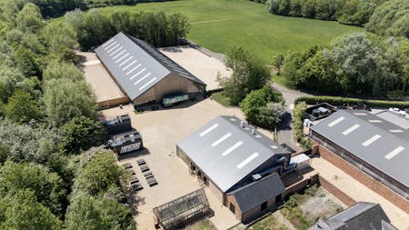 Box 4, Langlord Lane, Bicester, Industrial / Office / Other To Let - Boxengasse64.jpg