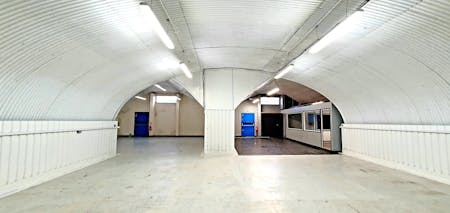 Arch 172, Hadleigh Street,, Tower Hamlets, Industrial / Warehouse To Let - 20230127_151906  Edited.jpg