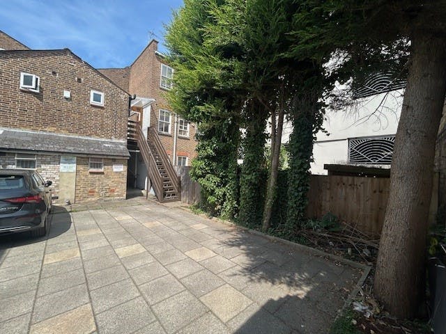 59 and 59a Victoria Street, Windsor, Investment / Residential / Retail For Sale - Courtyard Parking.jpg