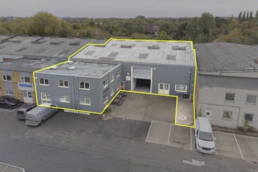 Unit 4A Paddock Road, Reading, Industrial / Warehouse For Sale - 1 3x2.jpg - More details and enquiries about this property
