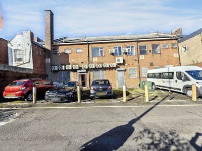 Crest House, South Shields, Retail To Let - 2402502.jpg