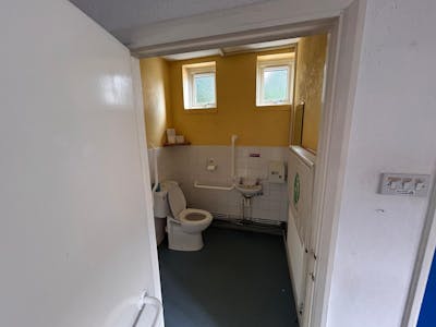 St Elizabeths Church, Barnfield Road, Crawley, Other For Sale - Internal 8.jpg