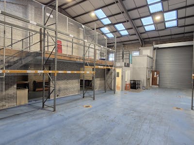 Unit 4F, 4G Pepper Road, Stockport, Industrial/Logistics / Trade Counter To Let - 20260120_092319.jpg