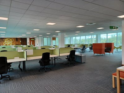 550 Thames Valley Park, Reading, Office To Let - 20220601_112512.jpg