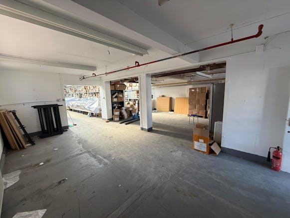 18 Towerfield Road, Southend-on-Sea, Industrial To Let - WhatsApp Image 2026-03-06 at 09.47.58 (1).jpeg