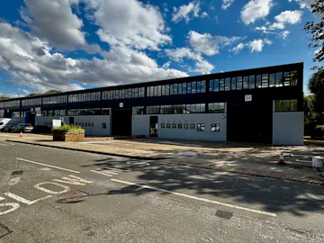Units 23 and 24 Eldon Way, Biggleswade, SG18 8NH
