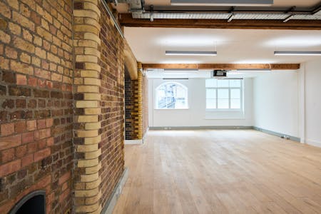 16-17 Little Portland Street, London, Office To Let - 46d9af1cead25d19cabe10c0451f7c24210727EC1_016.jpg