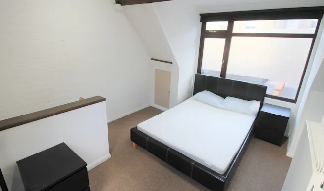 18A Accommodation Road, London, Investment For Sale - IMG_0232.jpg