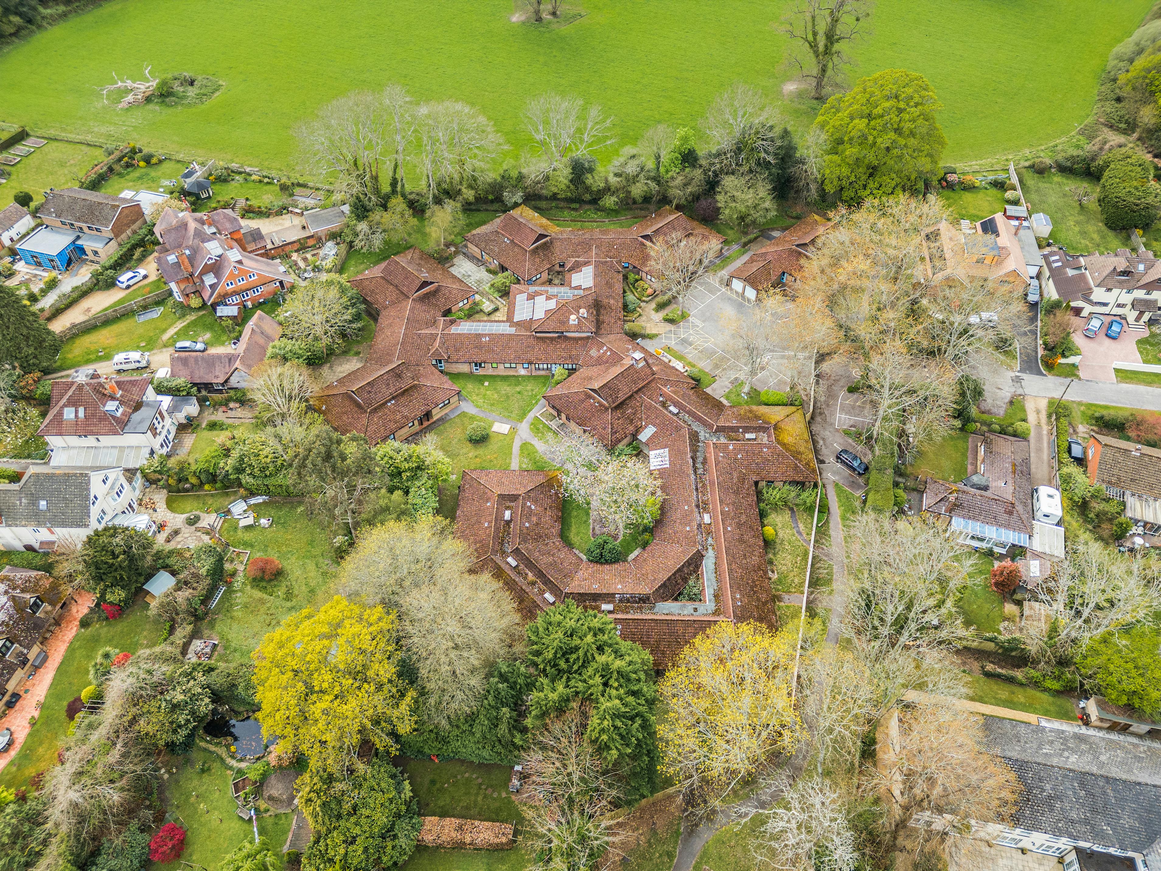 Retail/Shop in Lyndhurst - photo 2