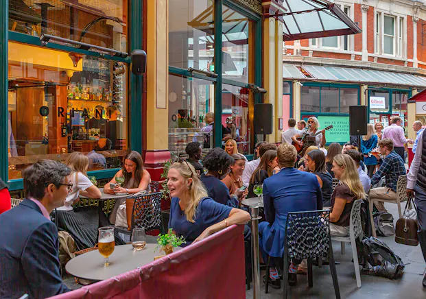 Units 4-5 Leadenhall Market, Leadenhall Market, London, Cafe To Let - Leadenhall Market - 59.jpg