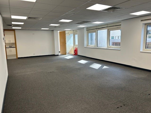 Office in London - photo 2