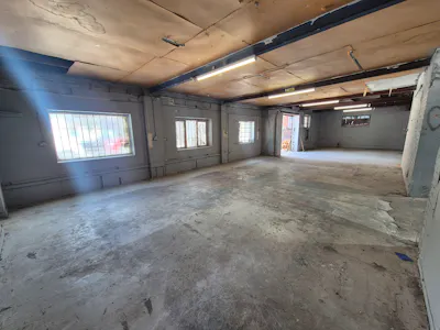 Unit G9, Hallam Mill, Stockport, Industrial/Logistics / Open Storage To Let - 20260813_145731.jpg