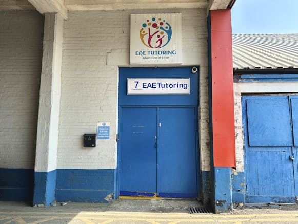 Unit 7 Britannia Estate, Leagrave Road, Luton, Office To Let - Image 8