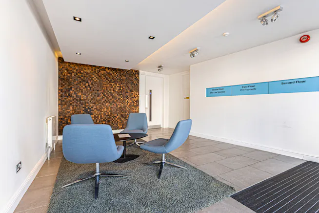 Ground Floor Office, 5 Chalfont Court, Amersham, Offices To Let - 111059_Ground Floor 5 Hill Avenue (8).jpg