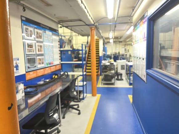47 Aston Road, Waterlooville, Industrial For Sale - IMG_4307.JPG