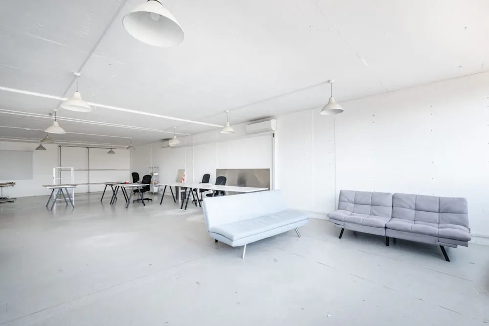 22-27 The Oval, London, Industrial To Let - The OVal 22-27 3F - Low Res 3.jpg
