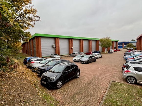 Units 10 & 11, St. Martins Business Centre, St. Martins Way, Bedford, Warehouse & Industrial To Let - Image 5.jpg