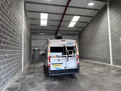 Unit 5, Sovereign Business Park, Huddersfield, Industrial To Let - IMG_63041.jpg