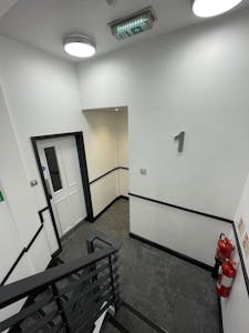 45 Monmouth Street, London, Office To Let - Refurbished Common Parts