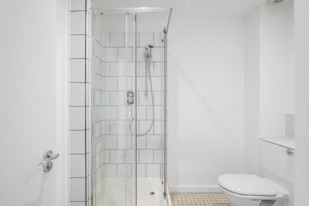 28 Woodseer Street, London, Residential To Let - Woodseer St 28 F3 - 10.jpg