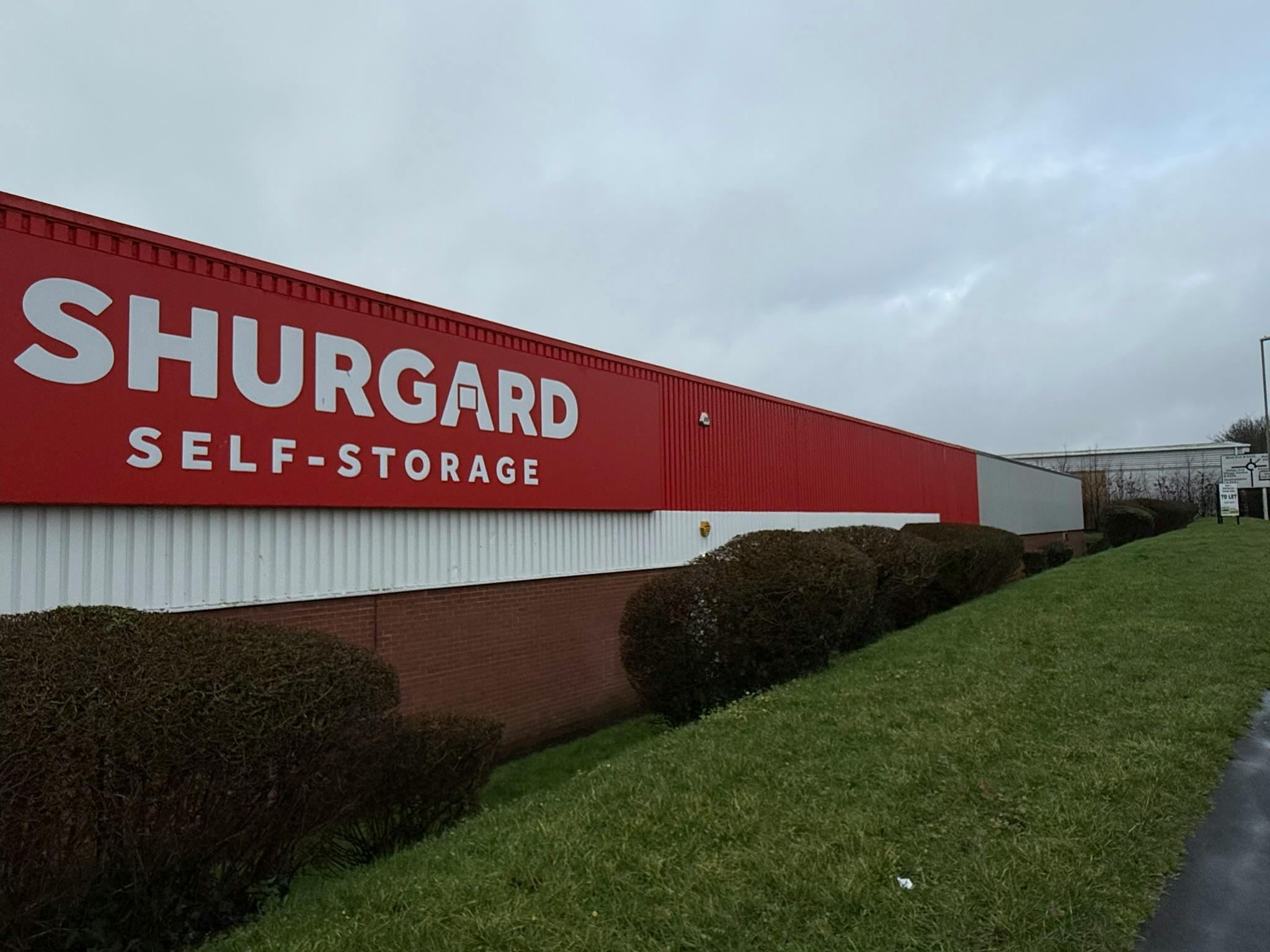 Industrial Unit in Southampton - photo 3