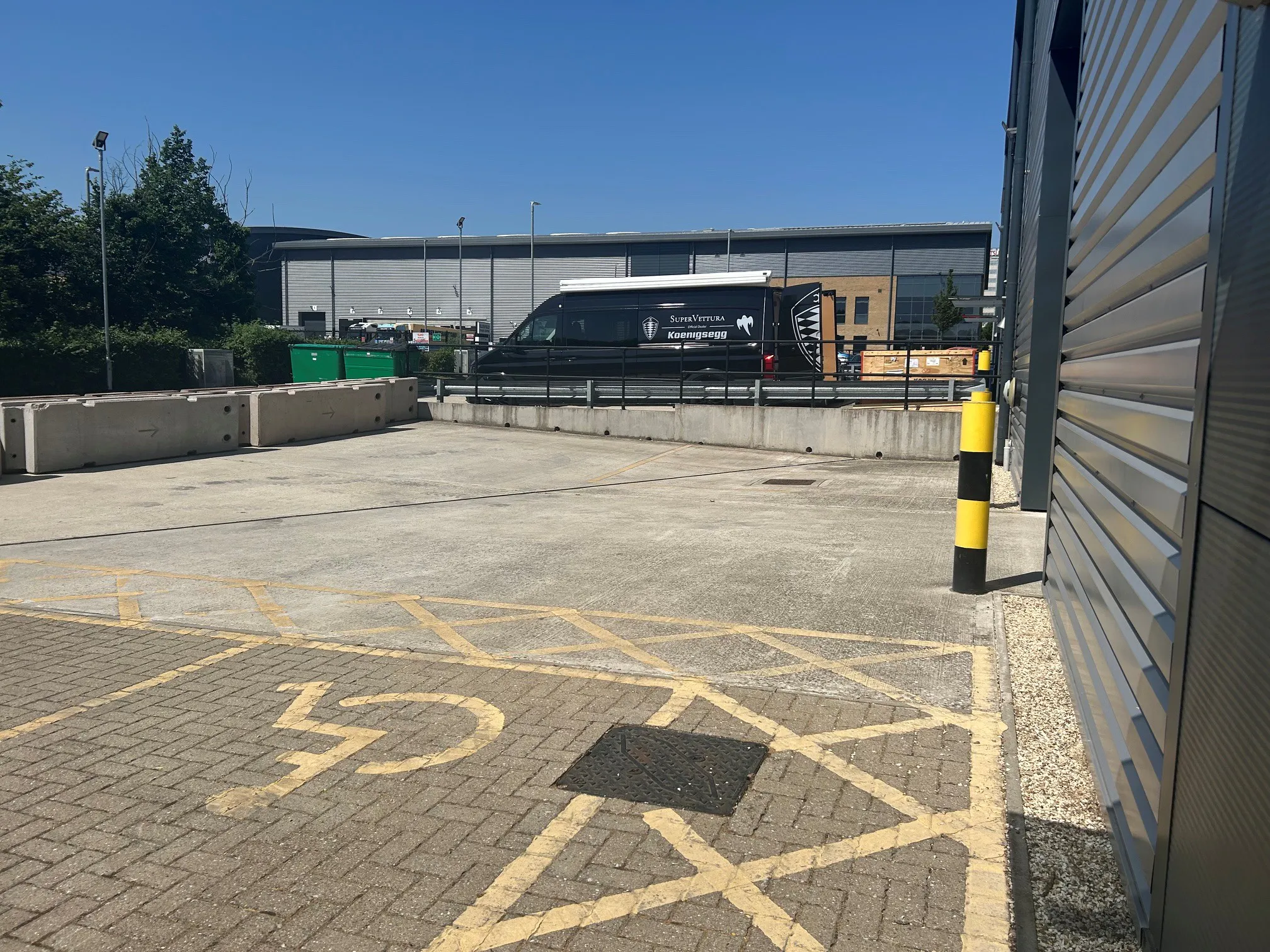 3 Ellesfield Trade Centre, Bracknell, Industrial To Let - 26.jpg