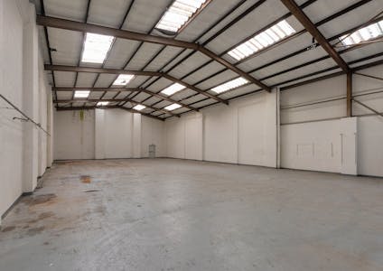Unit 21, Corngreaves Trading Estate, Cradley Heath, Industrial / Industrial/Logistics / Industrial / Storage / Trade Counter / Industrial / Warehouse To Let - congreaves 21_008.jpg
