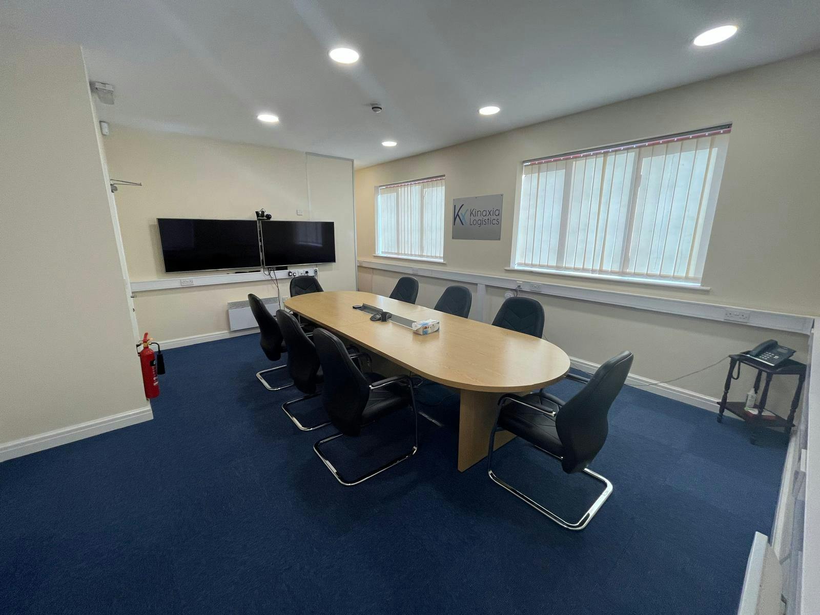 Unit 18, Macclesfield, Offices To Let - WhatsApp Image 20250317 at 143127_abae9956.jpg