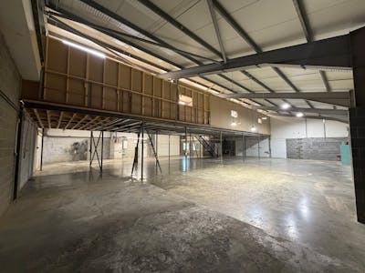 Unit 3, Lincoln, Light Industrial To Let / For Sale - IMG_1059.jpeg