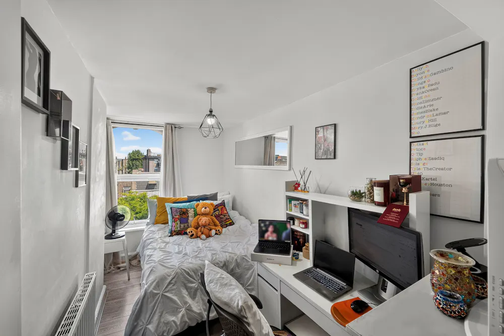 246-248 Walworth Road - BEDROOM5.jpg