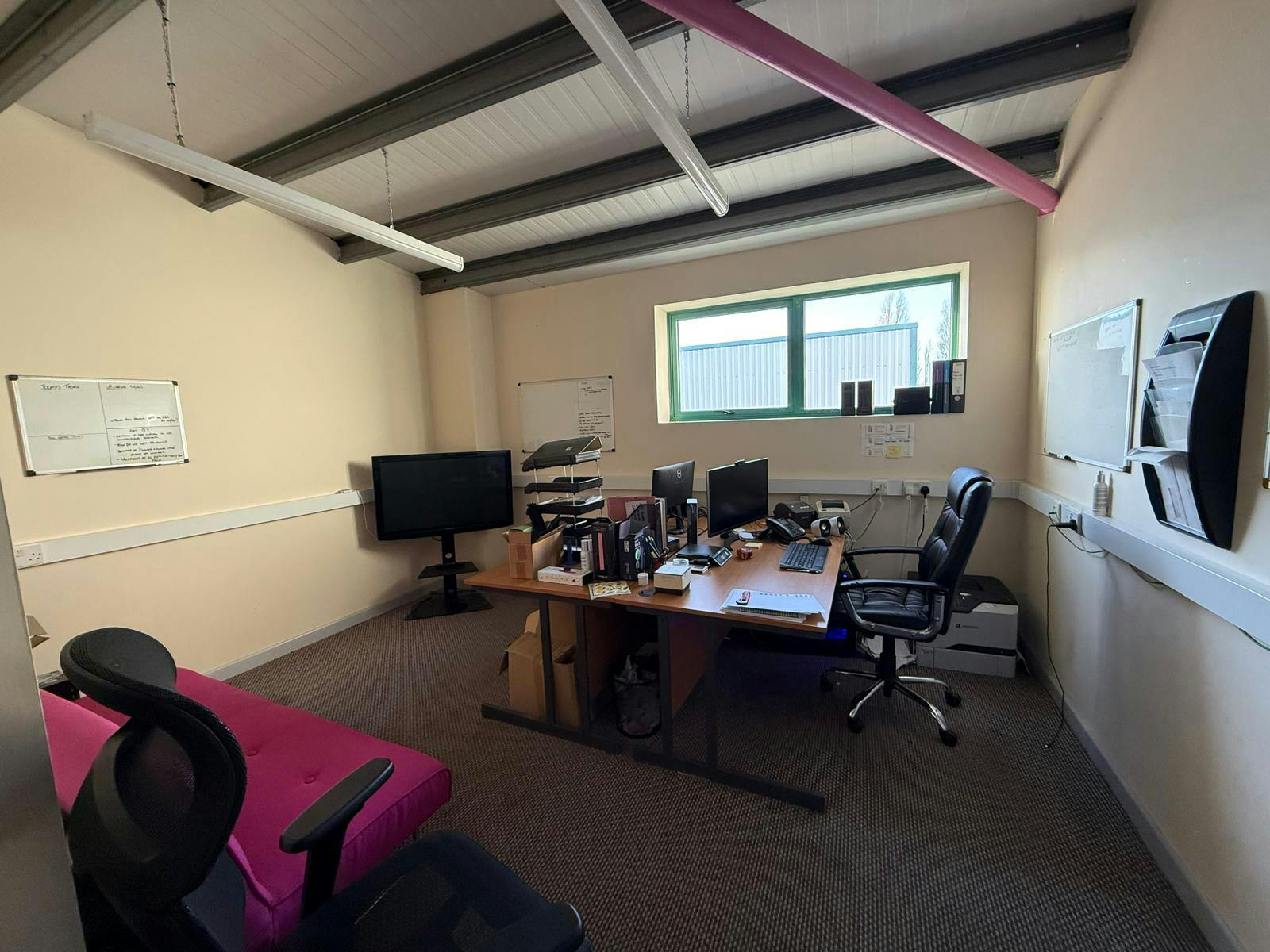 Industrial Unit in Havant - photo 4