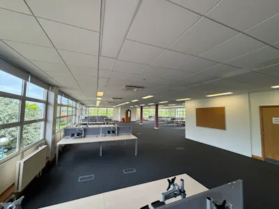 1600 Parkway North, Bristol, Business Park / Office To Let - IMG_2548.JPEG