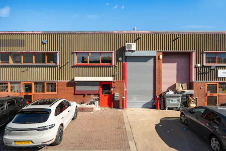 8 Peter James Enterprise Centre, Park Royal, Industrial To Let - 1534416 (4).jpg