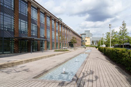 The Hub, Fowler Avenue, Farnborough, Office To Let - DSC08934.jpg