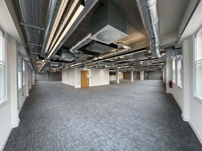 29 Grove Hill, Harrow, Office To Let - Internal 19.png