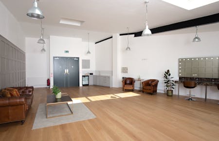 Park Royal Studios, 1 Barretts Green Road, London, Industrial / Studio / Workshop To Let - Studio B Master.png