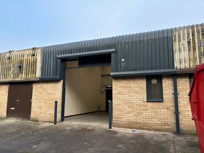 Unit 11, Pontymister Industrial Estate, Risca, Industrial To Let - 11Pontymister new extjpg 1.jpg