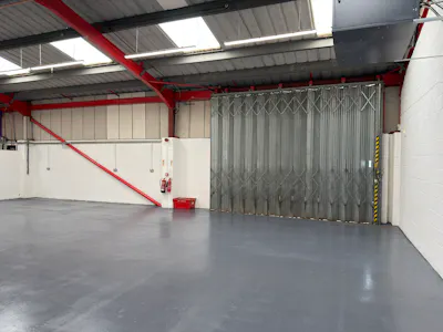 Unit 2 C R Bates Industrial Estate, High Wycombe, Industrial To Let - 20260727_090735906_iOS.jpg