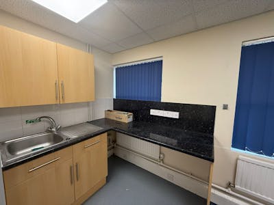 Cottis House, Locks Hill, Rochford, Office To Let - IMG-20250828-WA0021.jpg