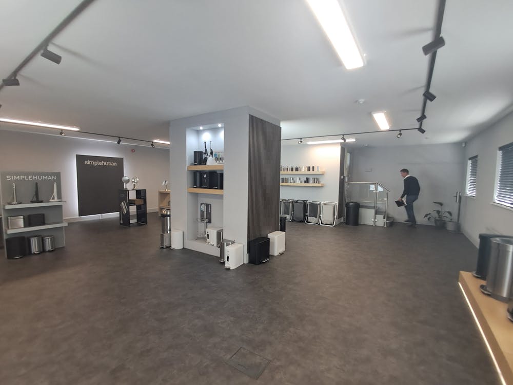 Units 4 & 5 Thames Court, Goring on Thames, Office To Let - 20250507_115806.jpg