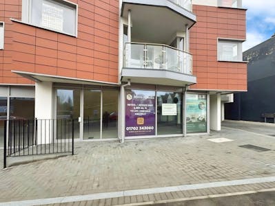 St Clements Gate, Leigh-On-Sea, Office / Retail / High Street Retail To Let / For Sale - 4e3843c75be35e264fcb6af05bee6fc5f6a91ab3picture16.jpg
