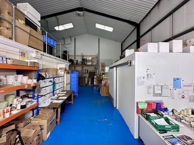 15 Wornal Park, Worminghall, Industrial To Let - IMG_8970.jpeg