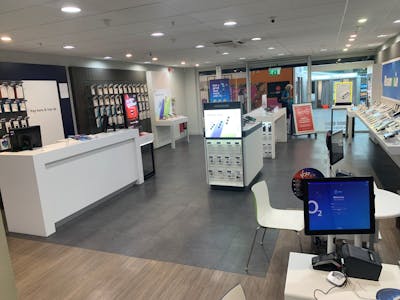 Bristol-Clifton Down, Unit 12, Clifton Down Shopping Centre, Bristol, Retail / Shopping Centre To Let - o2 Internal 5.jpg