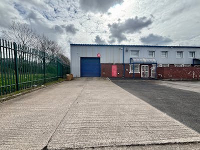 Unit 42, Portmanmoor Road Industrial Estate, Cardiff, Industrial To Let - 42 Portmanmoor 02.jpg