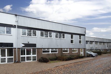 Gatwick Distribution Point, Crawley, Industrial To Let - 20231204mileway14Edit2.jpg