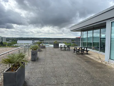 The Pinnacle, Milton Keynes, Office To Let - 20250717_130459715_iOS.jpg