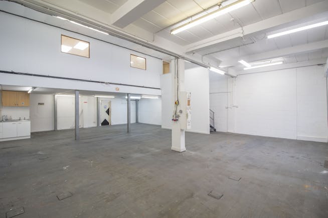 Unit 43 B-1, Cumberland Business Park, Park Royal, Industrial / Warehouse To Let - 3.jpg