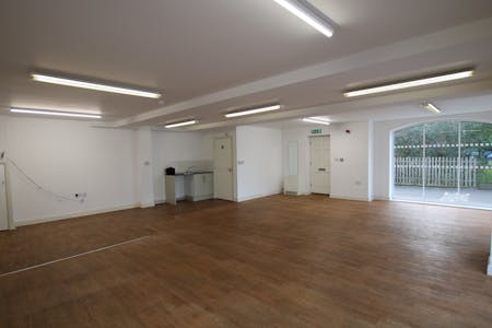 Unit B, Centenary Place, West Moors, Office / Other - Health / Nursery / Church / Education / Restaurant / Cafe / Retail - In Town To Let - IMG_3626.JPG