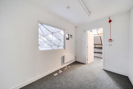 95 Haymerle Road, Southwark, Industrial / Industrial / Storage / Light Industrial / Warehouse / Yard To Let - 1439886-6-69e60b90ad66d.jpg